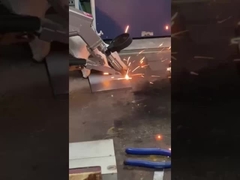 各厚さの材料を溶接するためのファイバーハンドヘルドシングルモーターレーザー溶接機